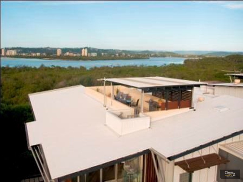 128/80 North Shore Road, Twin Waters QLD 4564