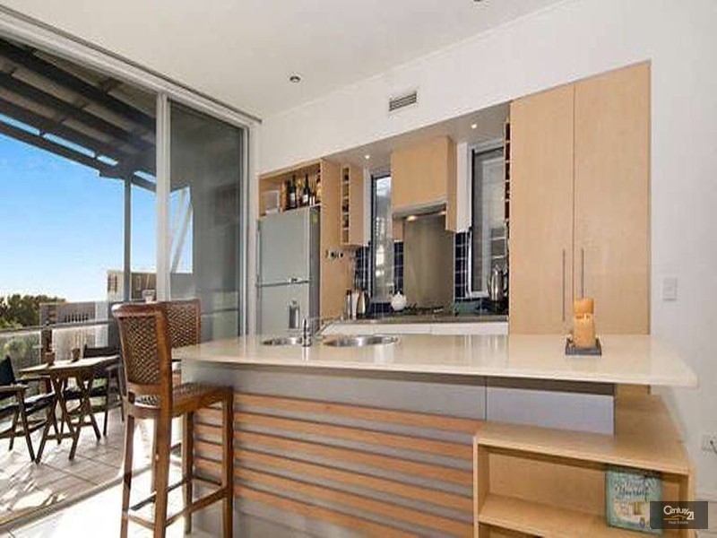 128/80 North Shore Road, Twin Waters QLD 4564