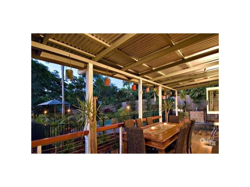 9 RAILWAY ST, Palmwoods QLD 4555