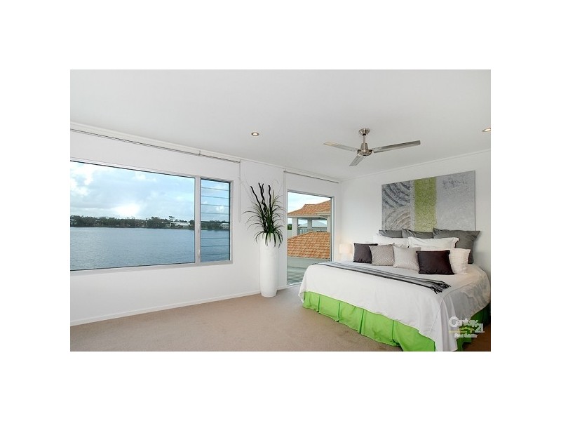 36 Stillwater Drive, Twin Waters QLD 4564