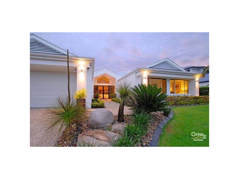 26 Karinya Place, Twin Waters QLD 4564