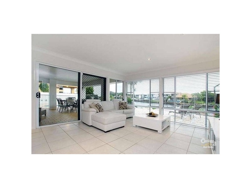 26 Karinya Place, Twin Waters QLD 4564