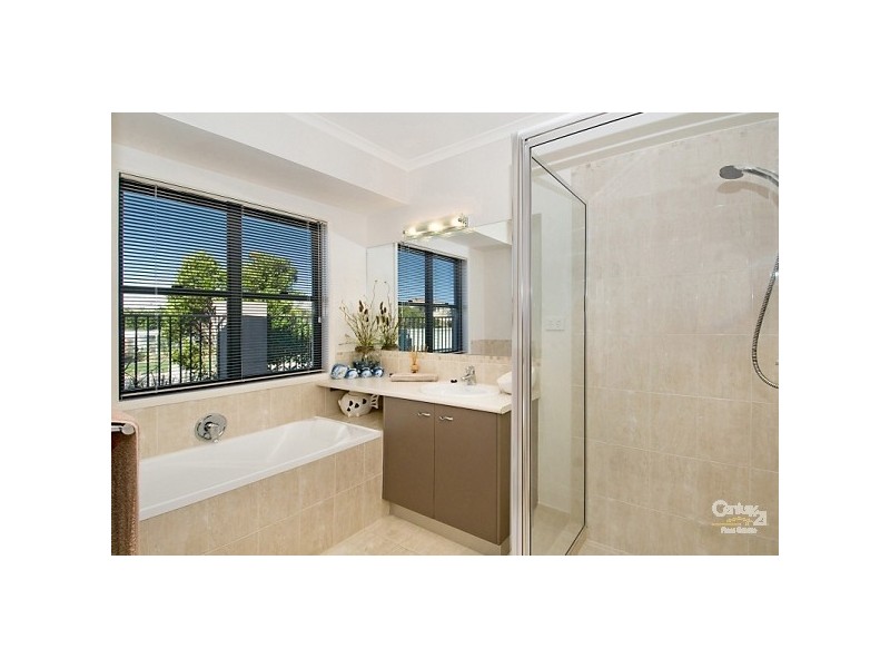 43 Baywater Drive, Twin Waters QLD 4564