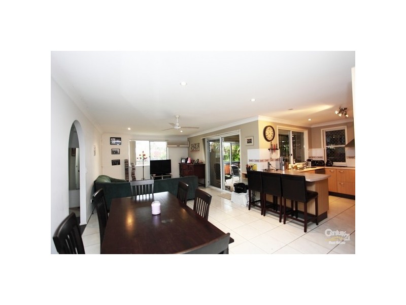 23 Lorraine Ave, Marcoola QLD 4564