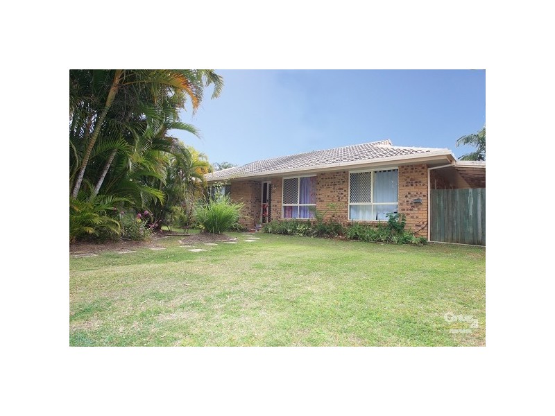 16 Wywong Street, Pacific Paradise QLD 4564