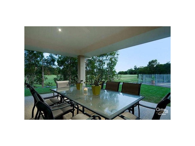 33 Hetherington Drive, Twin Waters QLD 4564