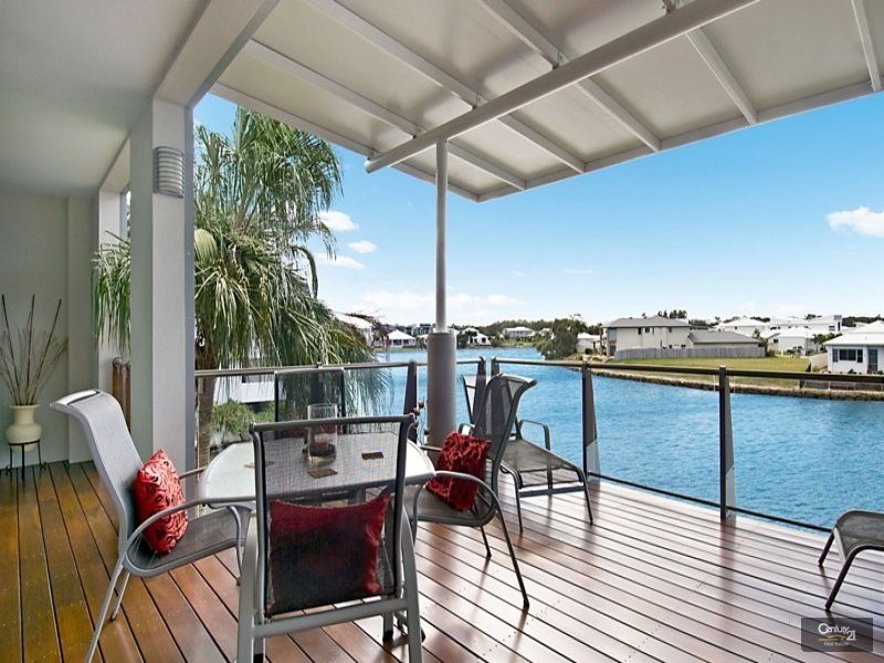 8/20 Anchorage Circuit, Twin Waters QLD 4564