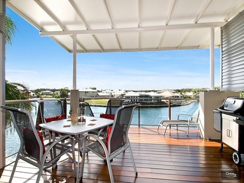 8/20 Anchorage Circuit, Twin Waters QLD 4564