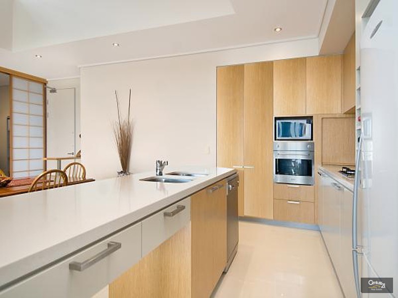 8/20 Anchorage Circuit, Twin Waters QLD 4564