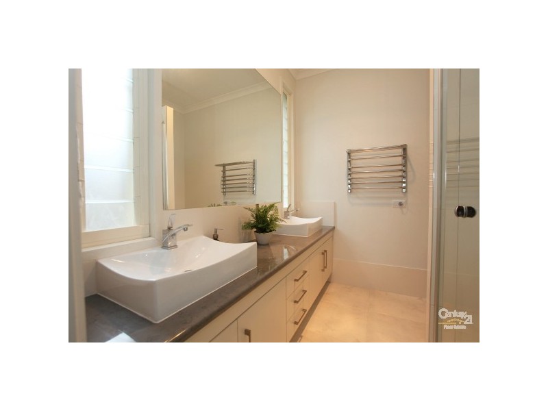 31 Anchorage Circuit, Twin Waters QLD 4564