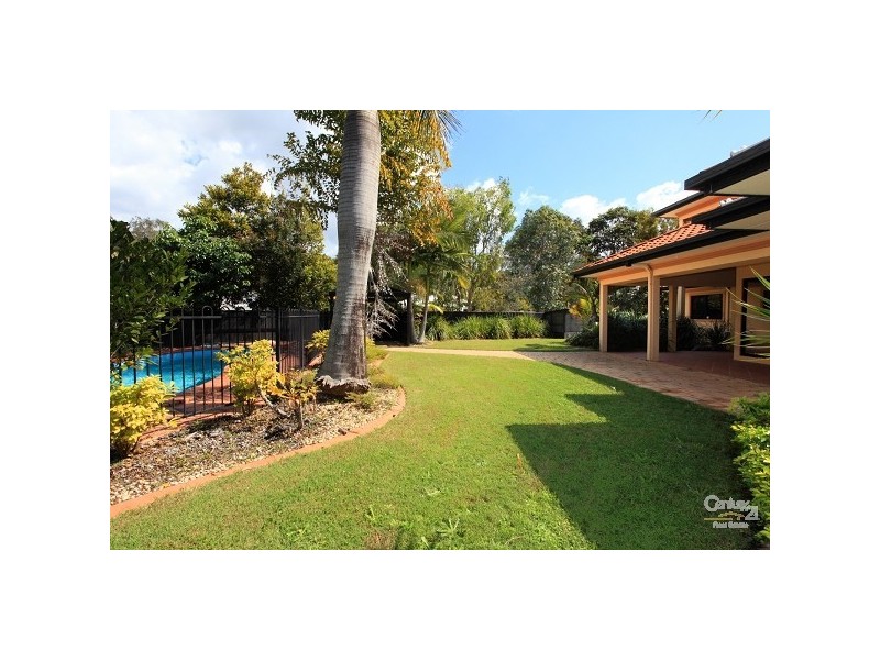 2 Esperance Drive, Twin Waters QLD 4564