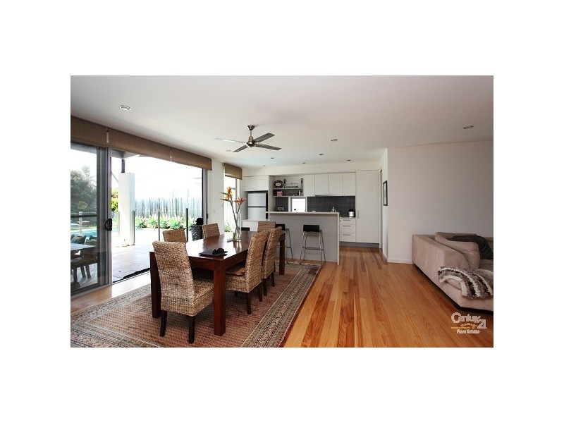 32 Boardrider Crescent, Mount Coolum QLD 4573