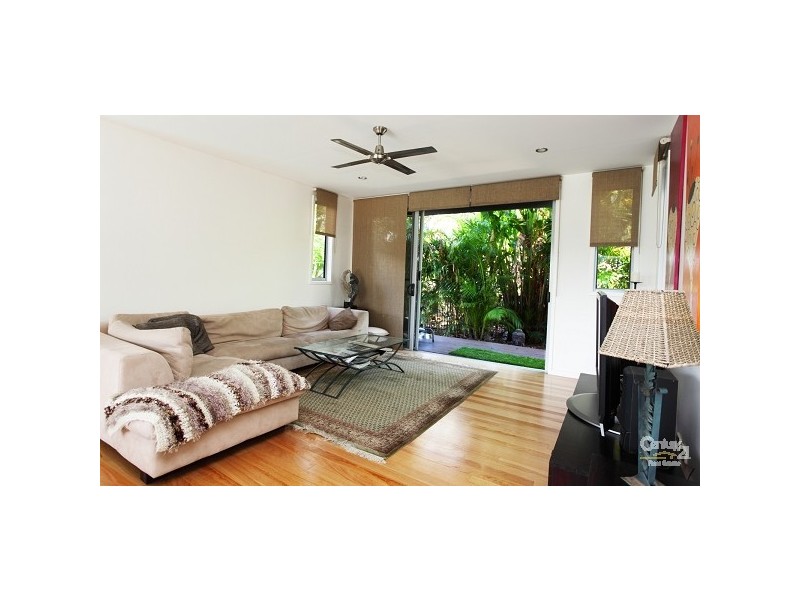 32 Boardrider Crescent, Mount Coolum QLD 4573