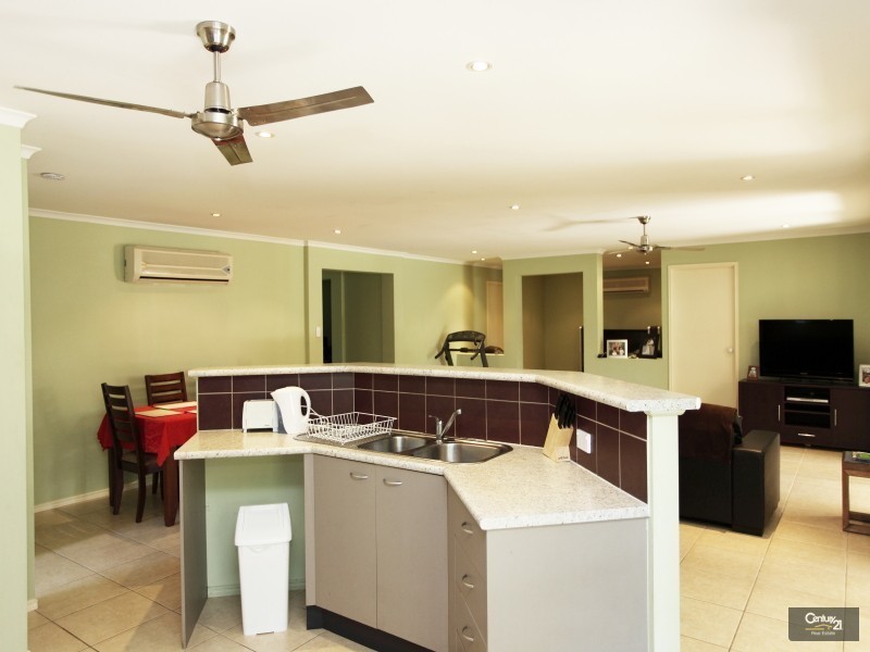 2 First Avenue, Marcoola QLD 4564