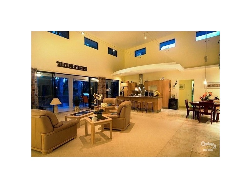 14 Tralee Place, Twin Waters QLD 4564