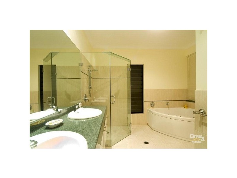 14 Tralee Place, Twin Waters QLD 4564