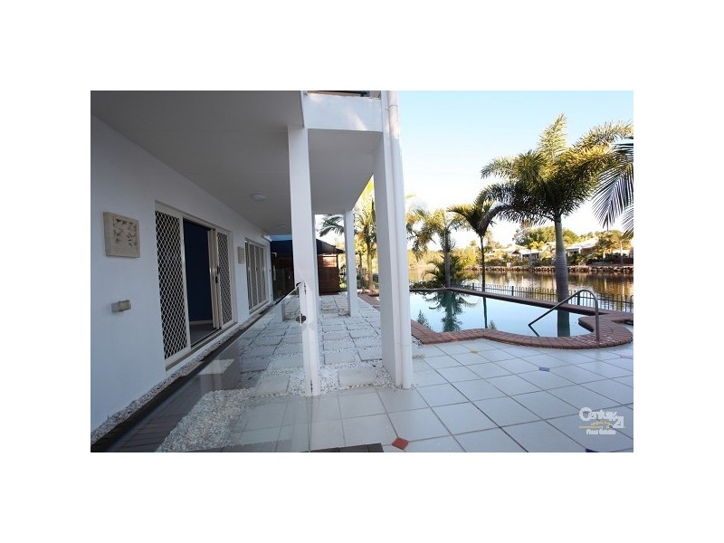 2 Sunorchid Place, Twin Waters QLD 4564