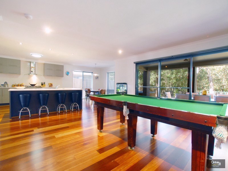 74 Anchorage Circuit, Twin Waters QLD 4564