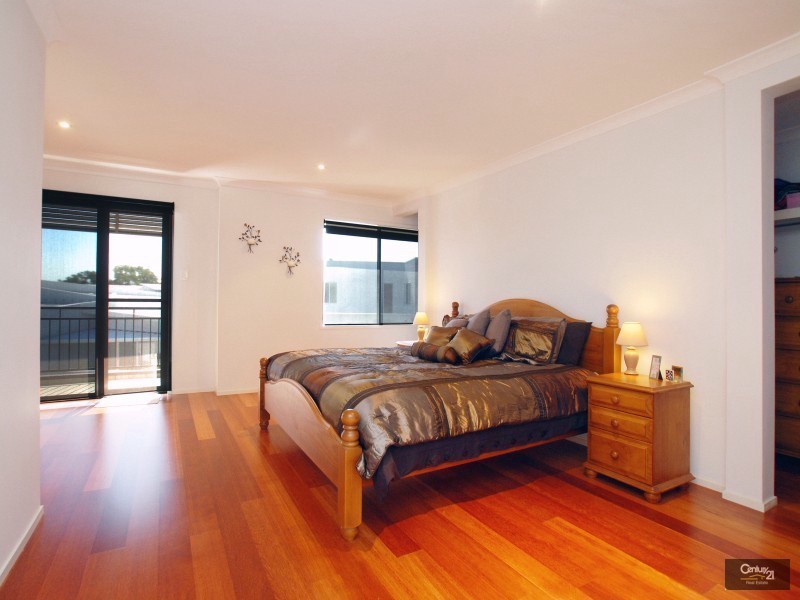 74 Anchorage Circuit, Twin Waters QLD 4564