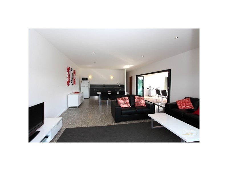 18 Boardrider Crescent, Mount Coolum QLD 4573