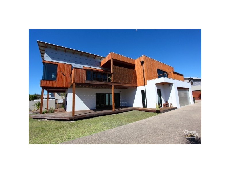 18 Boardrider, Mount Coolum QLD 4573