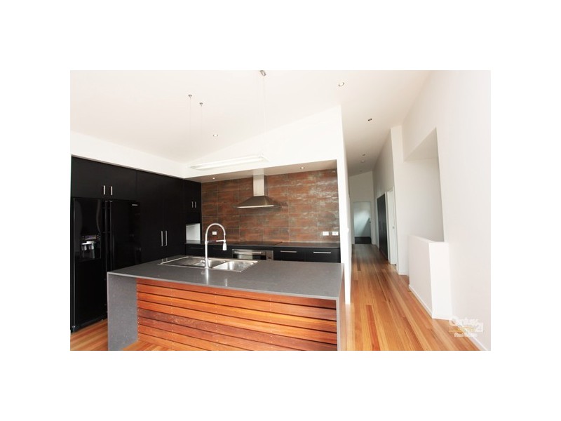 18 Boardrider, Mount Coolum QLD 4573