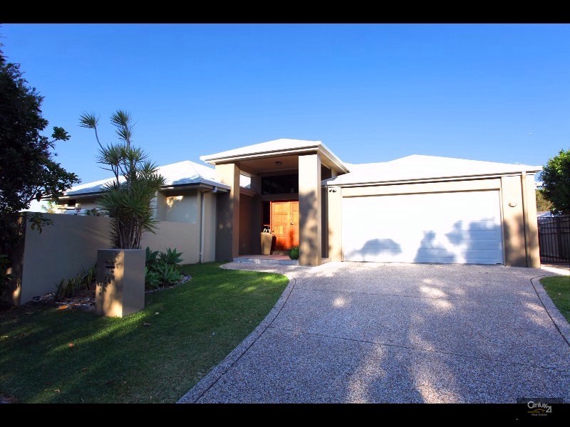 54 Prestwick Drive, Twin Waters QLD 4564