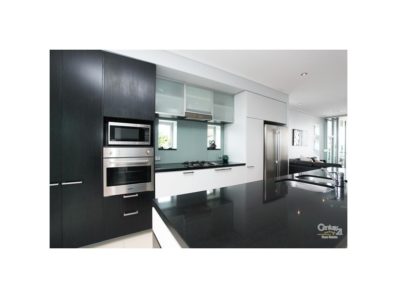 5/20 Anchorage Circuit, Twin Waters QLD 4564