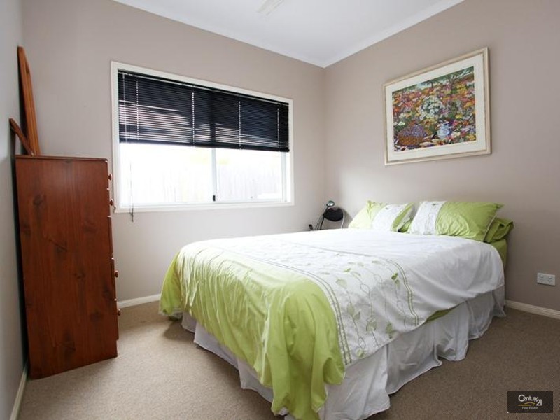 50 Prestwick Drive, Twin Waters QLD 4564