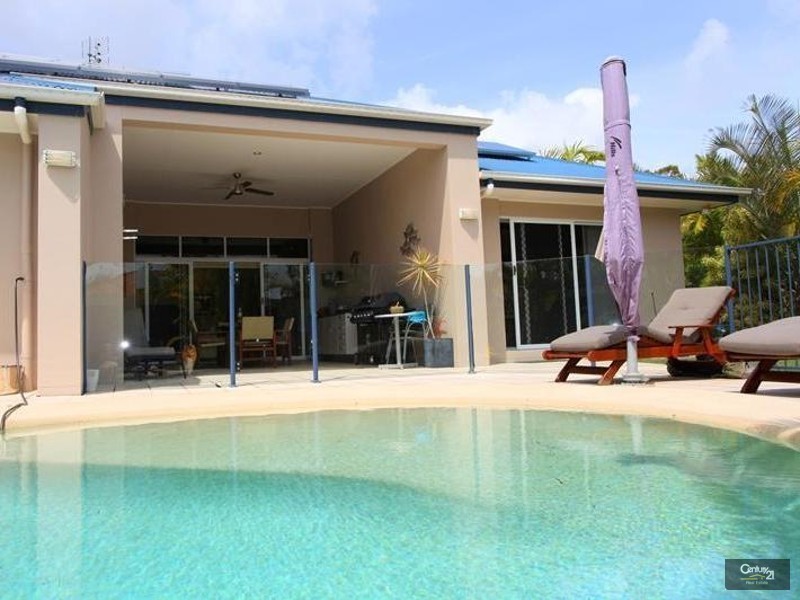 50 Prestwick Drive, Twin Waters QLD 4564
