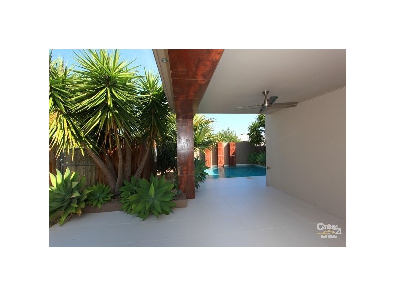 55 Baywater Drive, Twin Waters QLD 4564