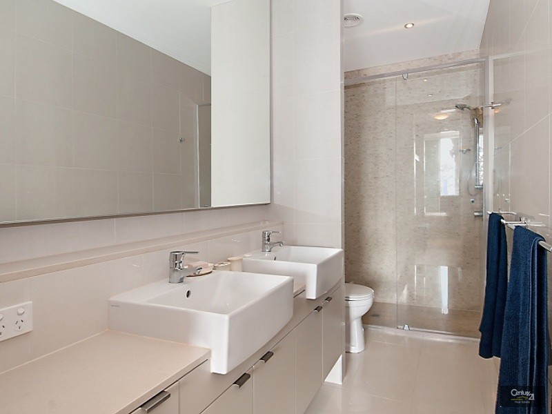 28/20 Anchorage Circuit, Twin Waters QLD 4564