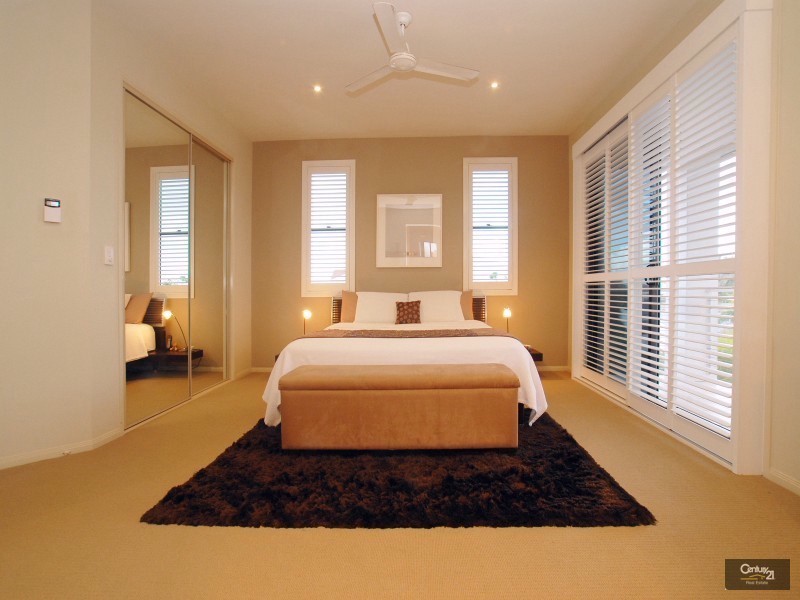 24 Karinya Place, Twin Waters QLD 4564