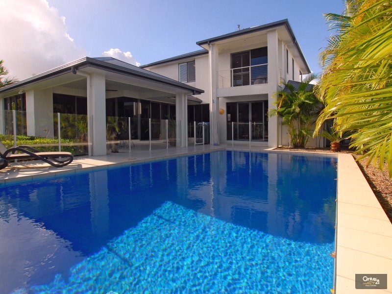 24 Karinya Place, Twin Waters QLD 4564