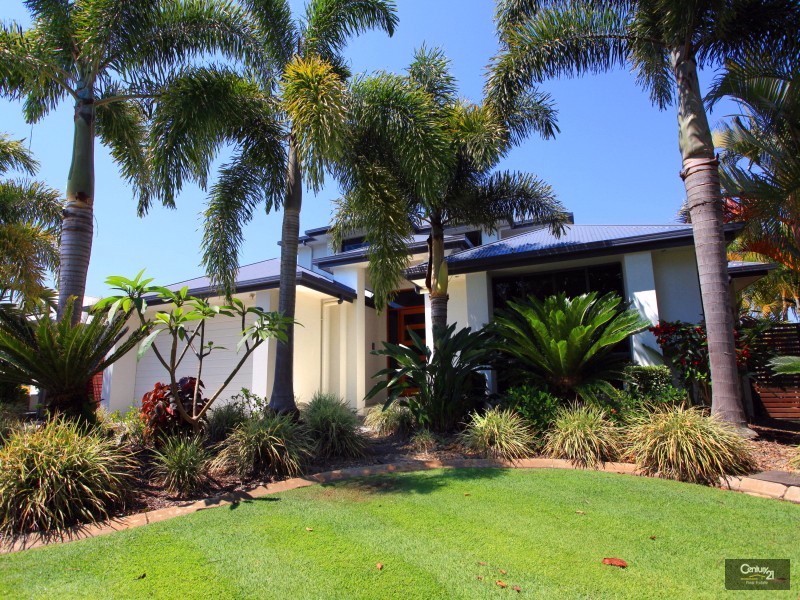 24 Karinya Place, Twin Waters QLD 4564