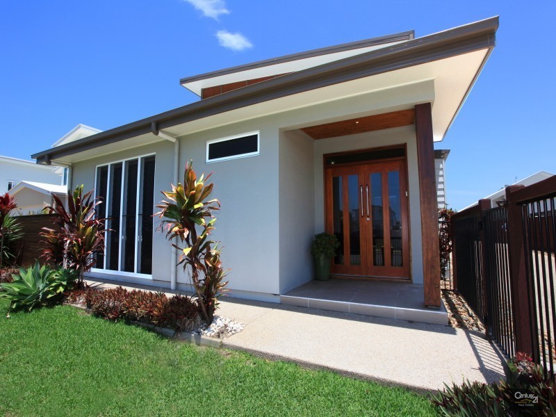 18 Waterline Close, Mount Coolum QLD 4573