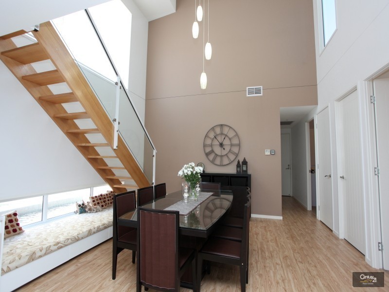 18 Waterline Close, Mount Coolum QLD 4573