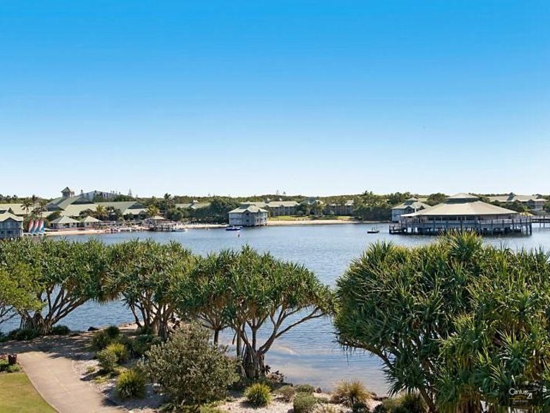 67/80 North Shore Road, Twin Waters QLD 4564
