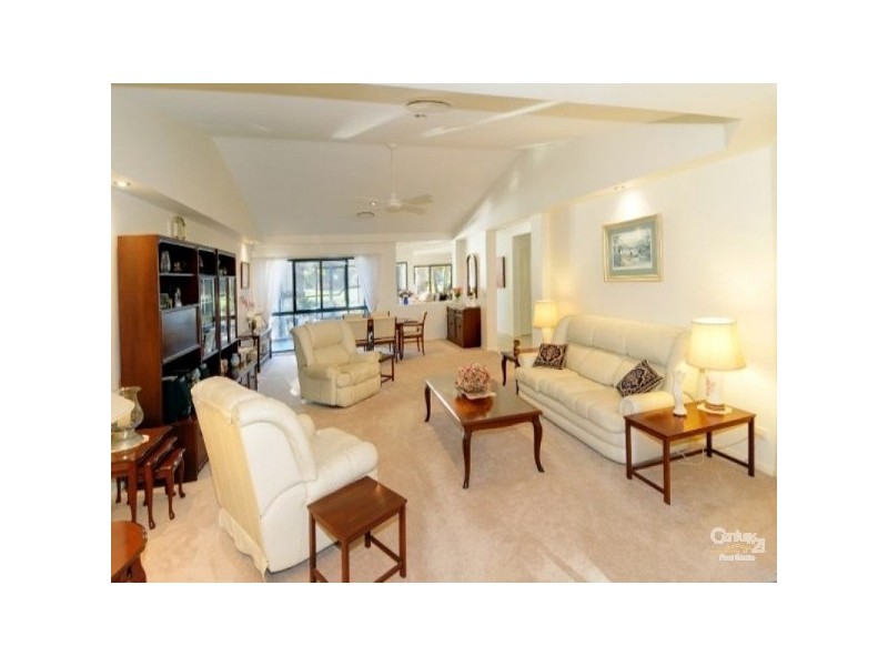 6 Waterfront Court, Twin Waters QLD 4564