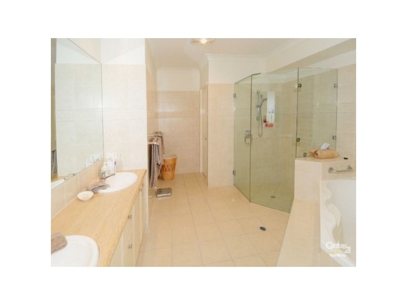 6 Waterfront Court, Twin Waters QLD 4564