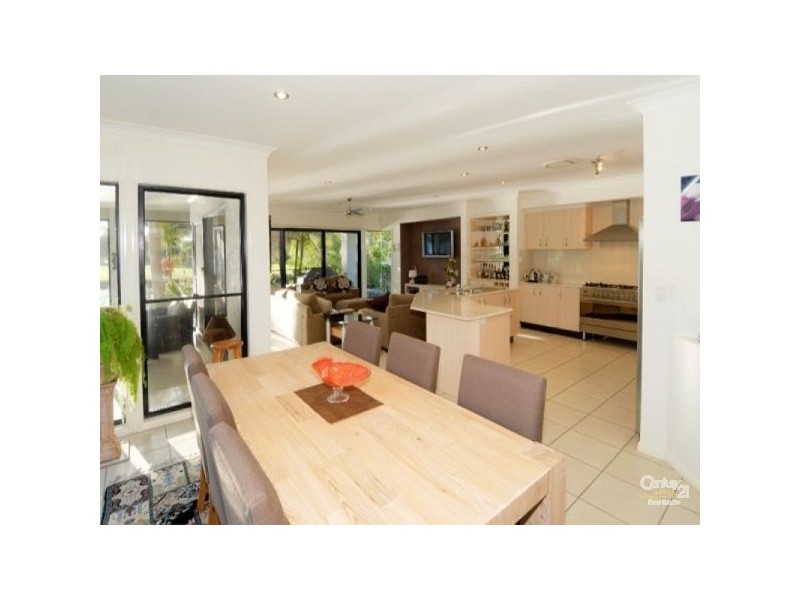 6 Waterfront Court, Twin Waters QLD 4564