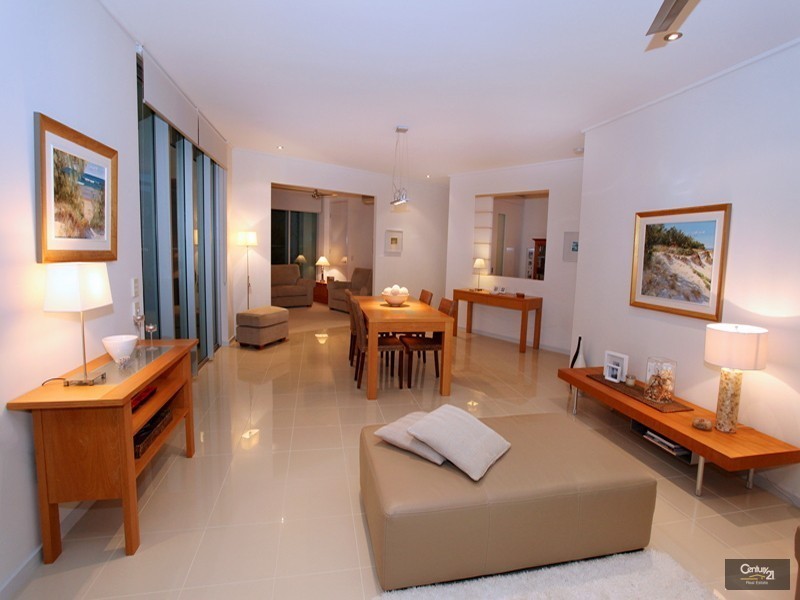 27/20 Anchorage Circuit, Twin Waters QLD 4564