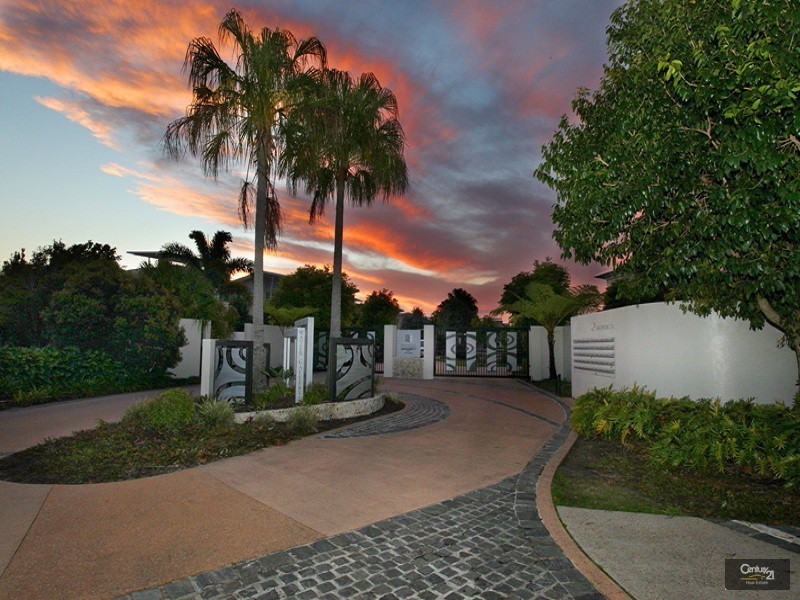 27/20 Anchorage Circuit, Twin Waters QLD 4564