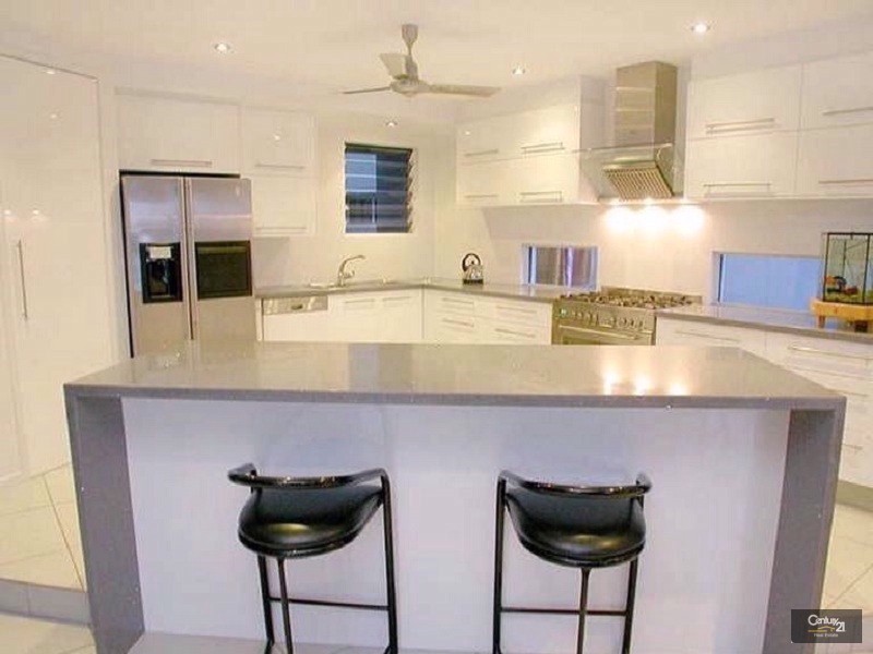 7 River Edge Court, Twin Waters QLD 4564