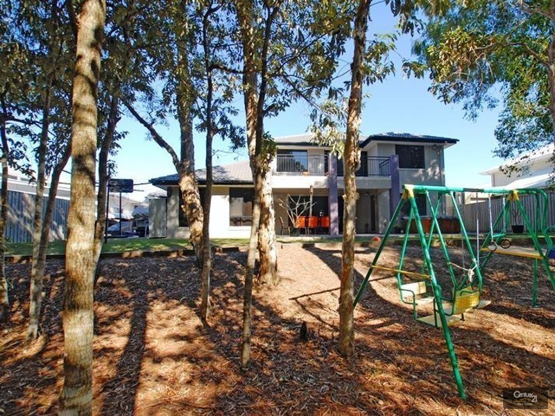 74 Anchorage Circuit, Twin Waters QLD 4564