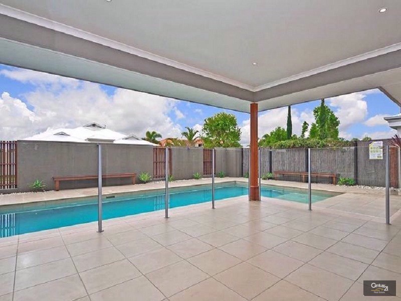 2  Moorings Circuit, Twin Waters QLD 4564