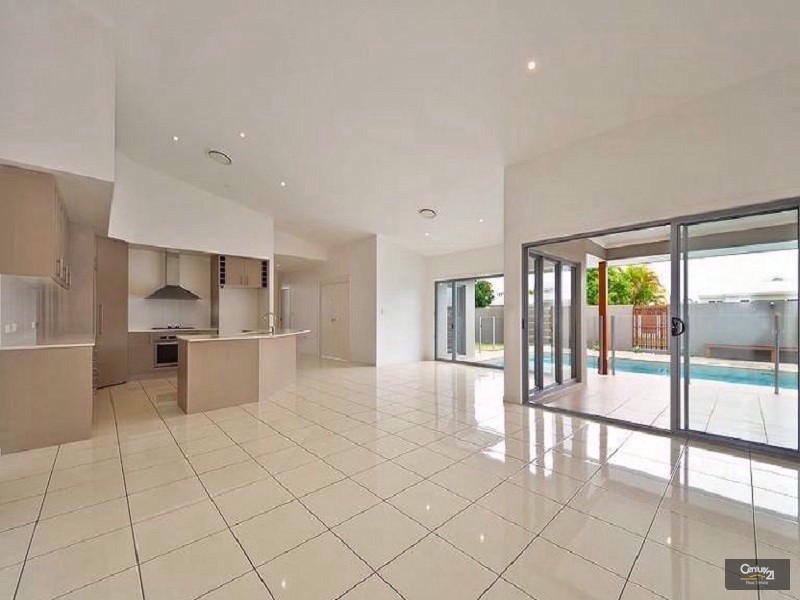 2  Moorings Circuit, Twin Waters QLD 4564