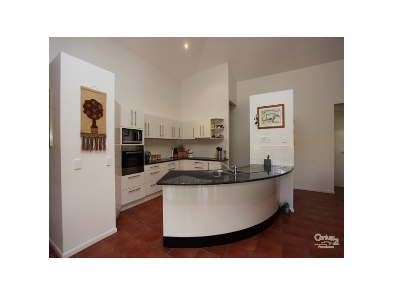 13 Glenwood Place, Twin Waters QLD 4564