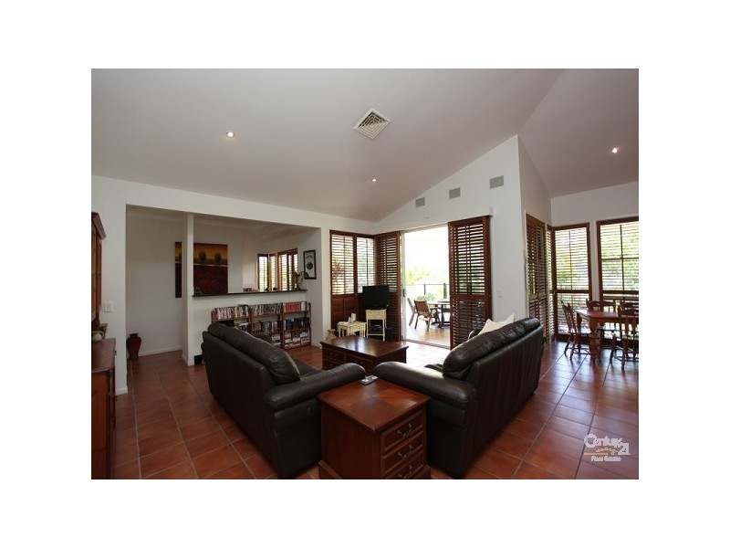 13 Glenwood Place, Twin Waters QLD 4564