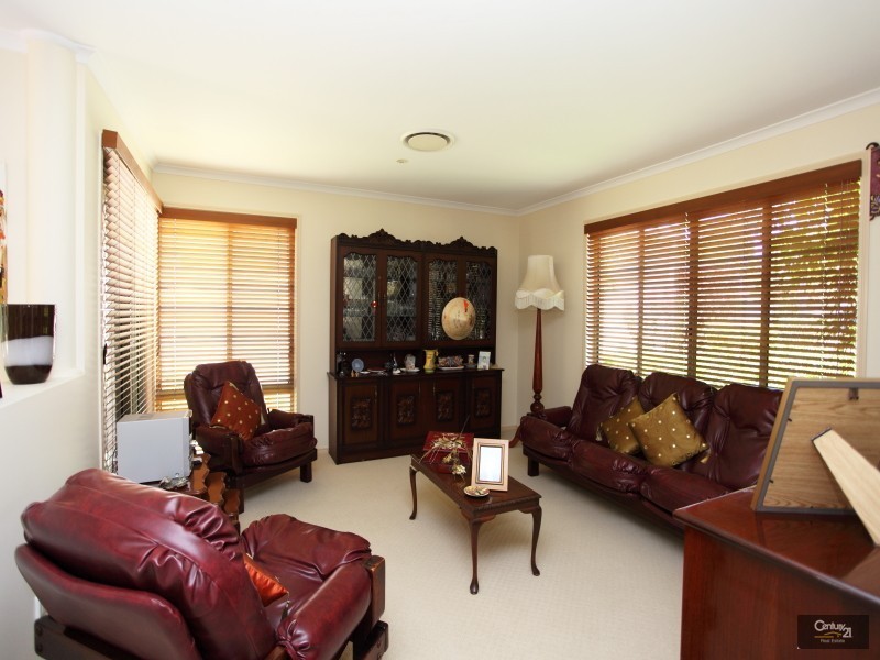 7  Watergum Place, Twin Waters QLD 4564